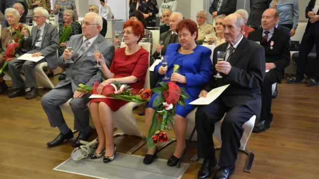 Tczew - Nawet 60 lat razem! Jubilaci nagrodzeni