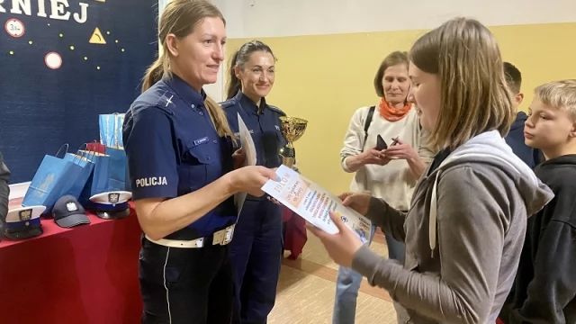 Tczew - W SP4 sprawdzali wiedzę z zakresu bezpieczeństwa drogowego