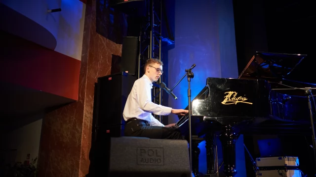 Tczew - Czarno-białe święto Tczewa. In Memoriam Festiwal Grzegorza Ciechowskiego za nami