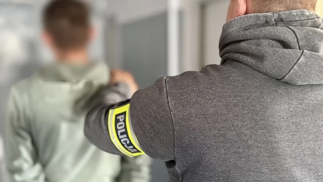 Tczew - Kradli w dyskoncie - zostali zatrzymani przez kryminalnych