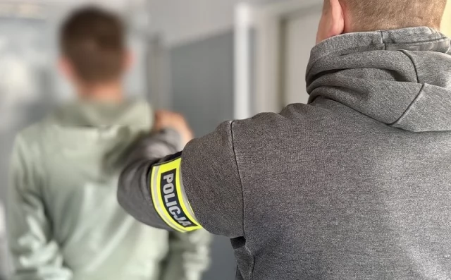 Tczew - Kradli w dyskoncie - zostali zatrzymani przez kryminalnych