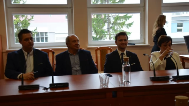 Tczew - Fundusz Dróg Samorządowych. Umowy podpisane