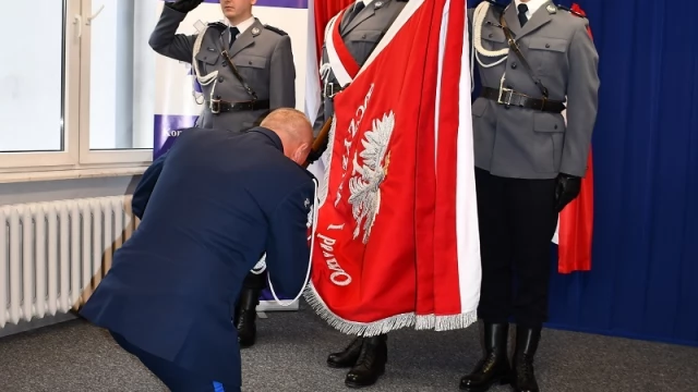 Tczew - Komenda Powiatowa Policji w Tczewie już formalnie z nowym szefem
