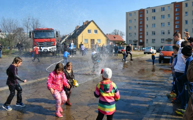 Tczew - Śmigus dyngus. Za brak umiaru grozi nawet areszt