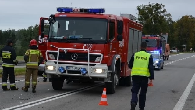 Tczew - Trzy osoby w szpitalu po wypadku w Piasecznie