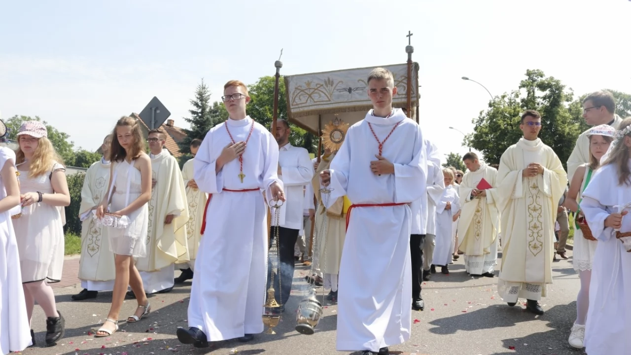Tczew - Boże Ciało - procesja z Najświętszym Sakramentem