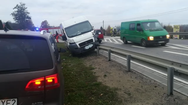Tczew - Jedna osoba ranna po porannym wypadku w Waćmierku