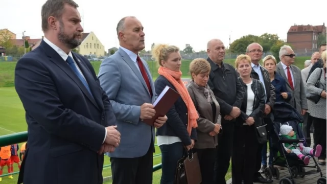 Tczew - Stadion przy ul. Elżbiety  nosi już imię Jana Stachowiaka