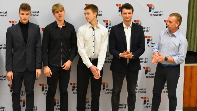 Tczew - Starosta nagrodził działaczy kulturalnych i sportowych