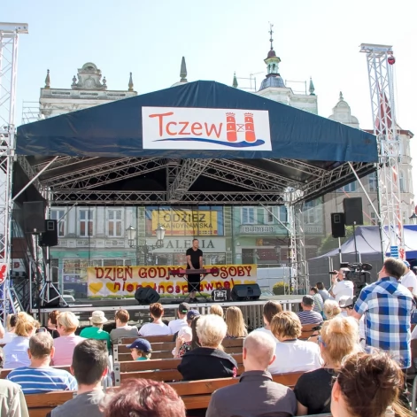 Tczew - Dzień Godności Osoby Niepełnosprawnej. Wystąpił CZESŁAW ŚPIEWA SOLO ACT