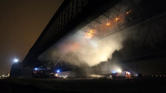 Tczew - Pożar Mostu Tczewskiego. "Nie będzie opóźnień w remoncie"