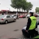 Tczew - Przechodzenie, gdzie nie ma pasów, na czerwonym... Policjanci wyłapywali grzeszki pieszych