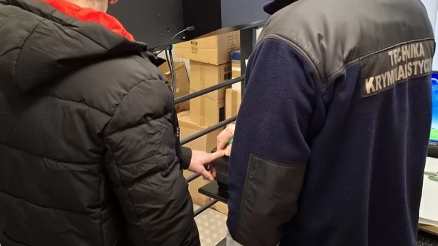 Tczew - Kierował autem pomimo 2 sądowych zakazów, pod wpływem narkotyków i posiadał je przy sobie