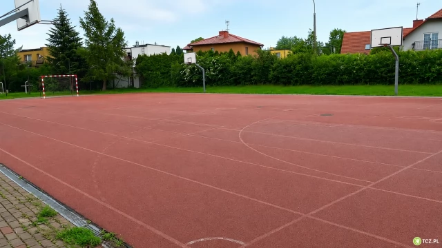 Tczew - Boisko przy SP4 czeka na remont