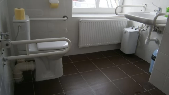 Tczew - MOPS przyjmie interesantów w dawnym budynku dworcowym