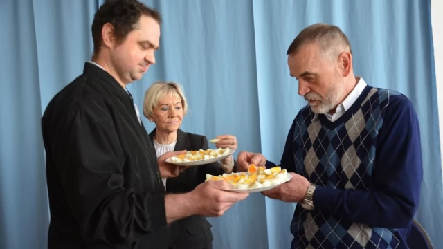 Tczew - Mieszkańcy Suchostrzyg spotkali się na wielkanocnym śniadaniu