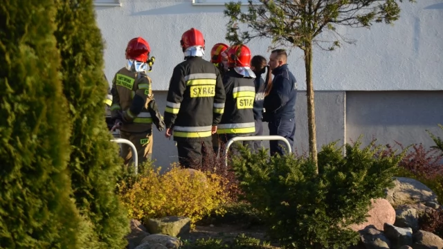 Tczew - Ewakuowano mieszkańców wieżowca na Zwycięstwa. Uszkodzona rura z gazem