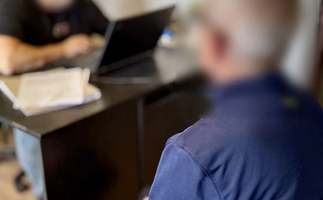 Tczew - Znalazł kartę w sklepie i płacił jak swoją. Może "posiedzieć" 10 lat