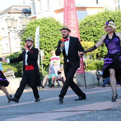 Tczew - "Operetka na WYNOS!" na placu Hallera