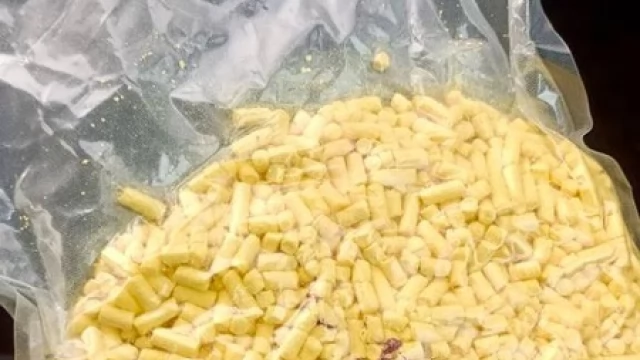 Tczew - Awantura w hotelu. W pokoju 35-latka policja znalazła 2,5 kg narkotyków!