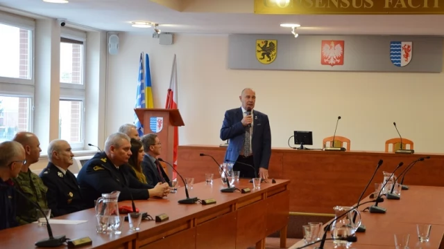 Tczew - Odprawa roczna policjantów. Zobacz wideo