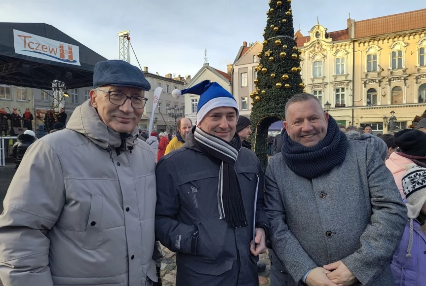 Tczew - Spotkanie opłatkowe na placu Hallera