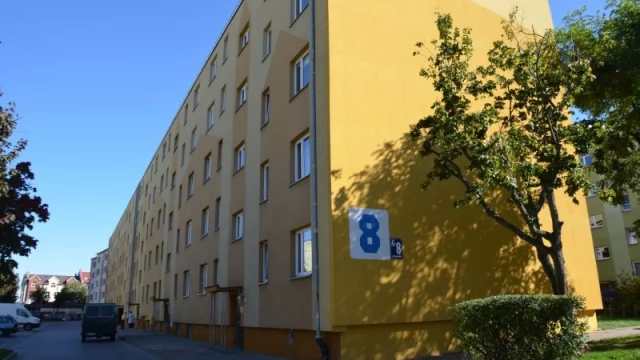 Tczew - Ul. Niepodległości. Po pożarze w mieszkaniu znaleziono ciało 67-latki