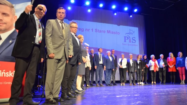 Tczew - Członkowie PiS spotkali się w Tczewie na konwencji. W powiecie chcą walczyć o 4 samorządy