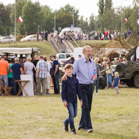 Tczew - Piknik historyczno - militarny na bulwarze