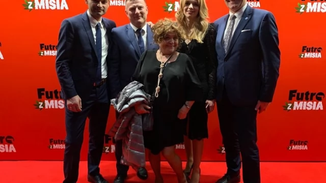 Tczew - Tłumy gwiazd na premierze "Futra z Misia". 25 grudnia film wchodzi do kin