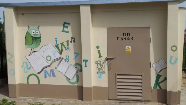 Tczew - Na zaniedbanych transformatorach powstają murale