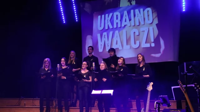 Tczew - Tczewscy artyści zagrali dla Ukrainy