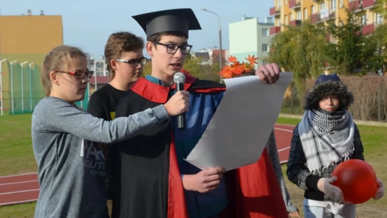 Tczew - Gimnazjaliści z "trójki" mają już  lekkoatletyczne boisko