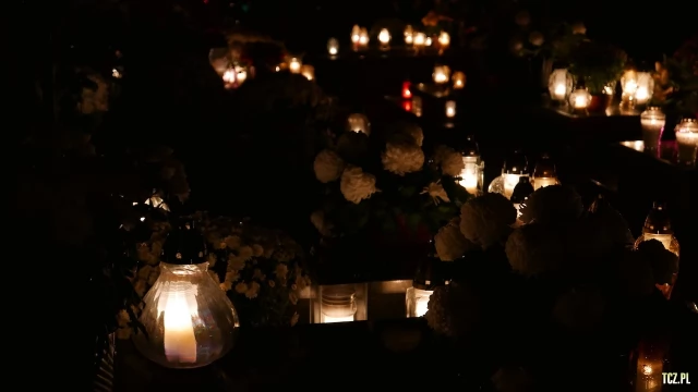 Tczew - Cmentarz nocą z dnia 1.11.2016 - godz. 23 [FOTO] [bez komentarza]