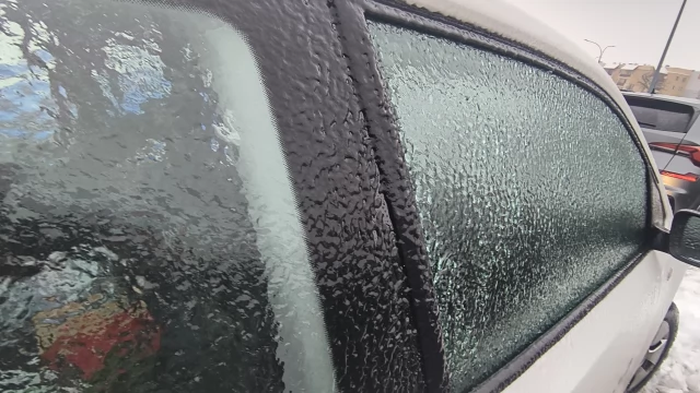 Tczew - Tczew skuty lodem po marznących opadach