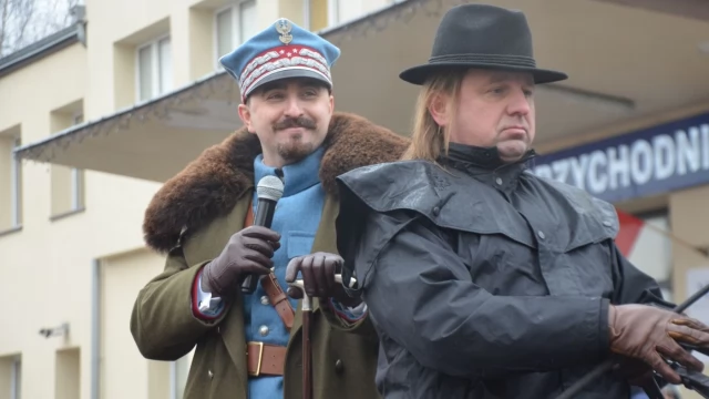 Tczew - Generał Hallera dzisiaj w Pelplinie. W czwartek przywitają go tczewianie