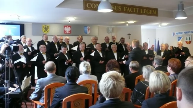 Tczew - Prezydent RP nagrodził medalami za dobrą pracę