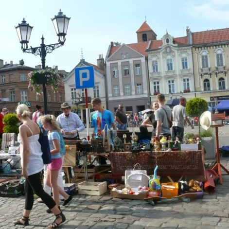 Tczew - Pchli Targ na placu Hallera