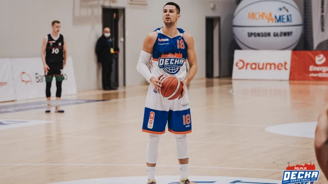 Tczew - DECKA przełamuje serię porażek z AZS AGH Kraków