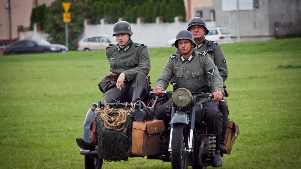 Tczew - Piknik historyczno - militarny na bulwarze