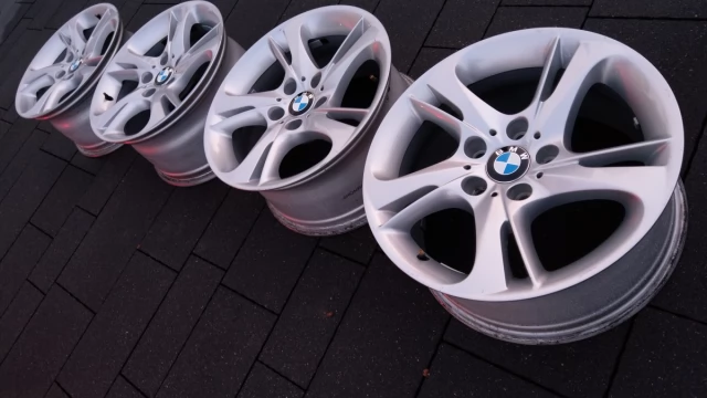 Tczew - Felgi 17&amp;#39; BMW 5 x 120