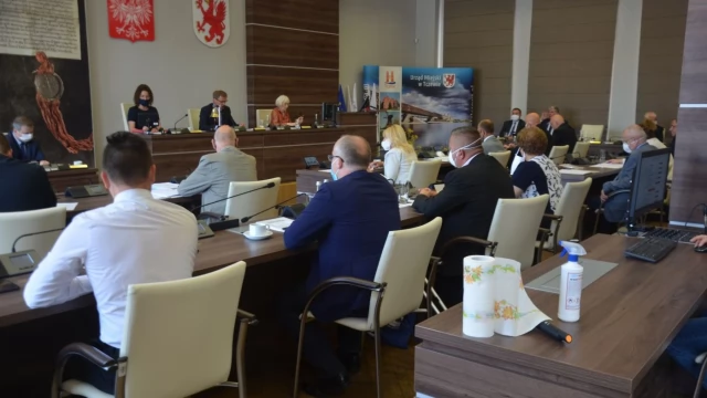 Tczew - Prezydent z wotum zaufania i absolutorium