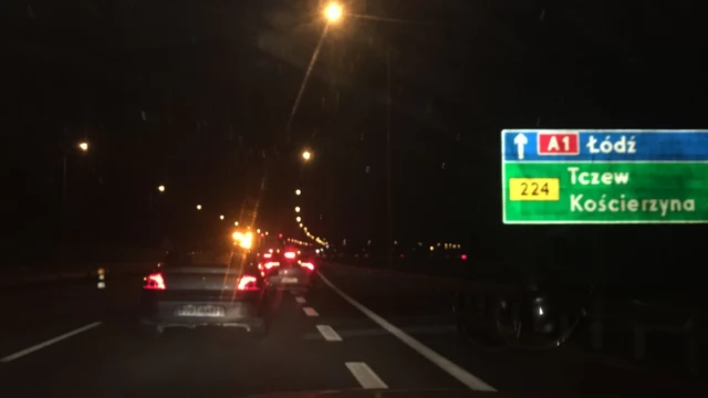 Tczew - Tragedia pod Swarożynem. Nie żyje kierowca ciężarówki