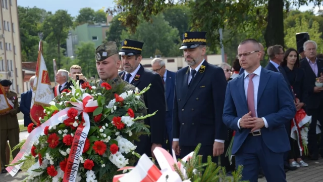 Tczew - Wrzesień 1939 - Tczew pamiętał. "Wojna rozpoczęła się o te mosty"