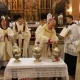 Tczew - Biskupi i trzystu kapłanów na Mszy Krzyżma Św.