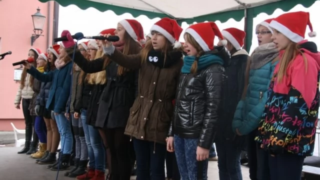 Tczew - Świątecznie w gniewskiej Galerii Piłsudskiego