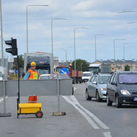 Tczew - Ruszyła budowa kładki dla pieszych i rowerzystów