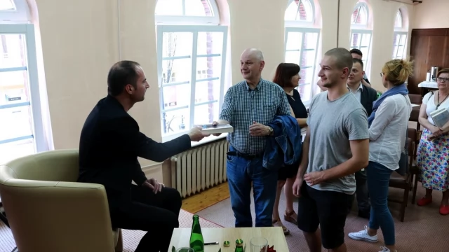 Tczew - Tomasz Hildebrandt z najnowszą książką "Wymiary mroku"