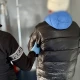 Tczew - Odpowie za zniszczenie szyb w autobusie i podpalenie dekoracji w salonie