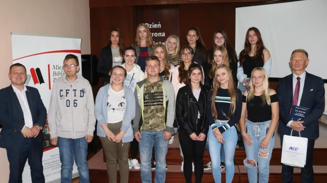 Tczew - Dzień Patrona w Miejskiej Bibliotece Publicznej w Tczewie